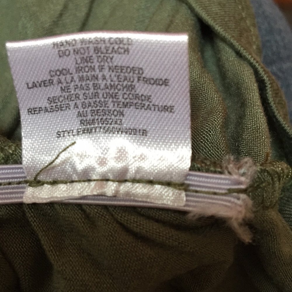 Sold Outside of Poshmark. Tank top - Picture 6 of 6